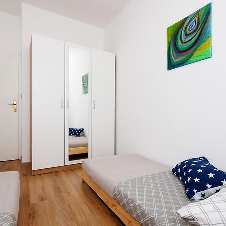 Summer Breeze Apartment - Quiet Place With A Spectacular View And A Garden Šibenik Extérieur photo