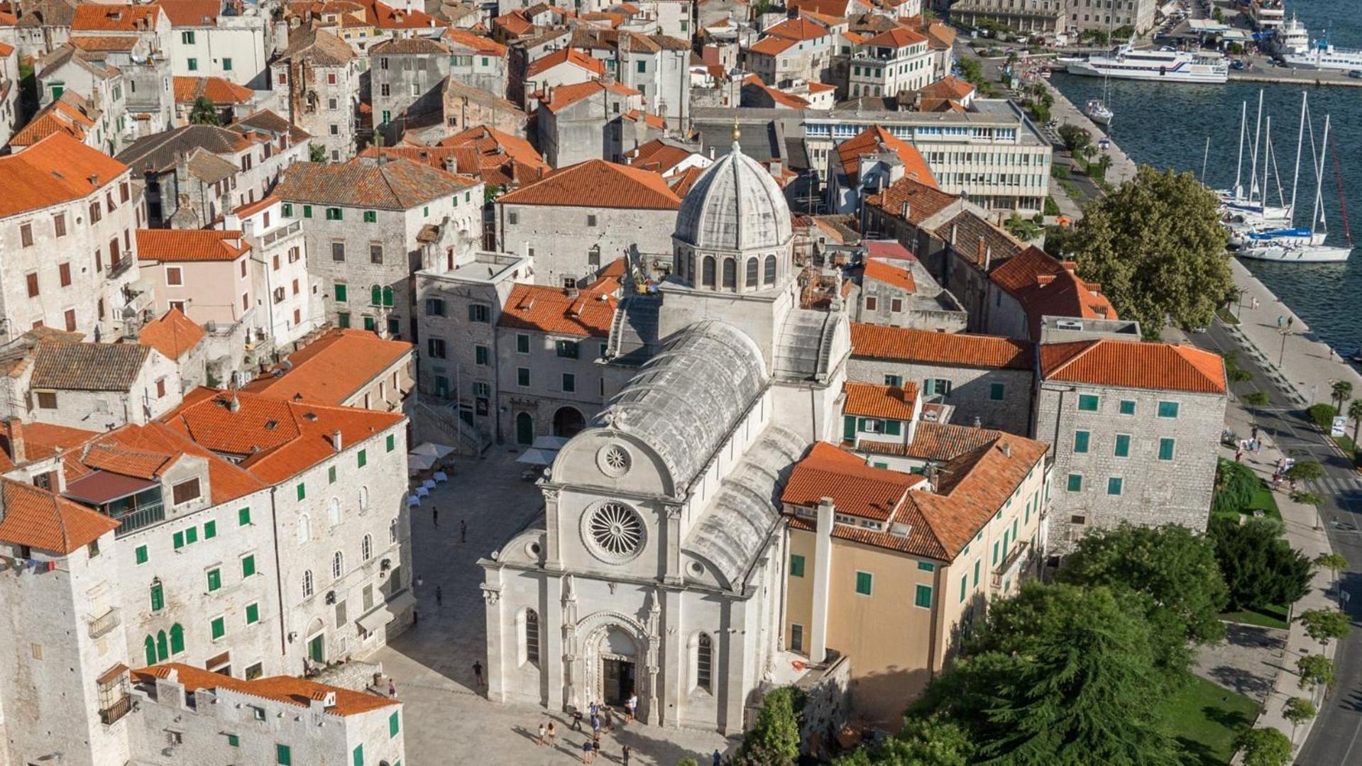 Summer Breeze Apartment - Quiet Place With A Spectacular View And A Garden Šibenik Extérieur photo