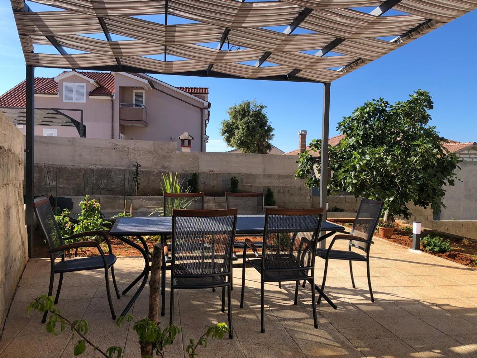 Summer Breeze Apartment - Quiet Place With A Spectacular View And A Garden Šibenik Extérieur photo
